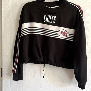 Black Cropped Kansas City Chiefs Sweatshirt